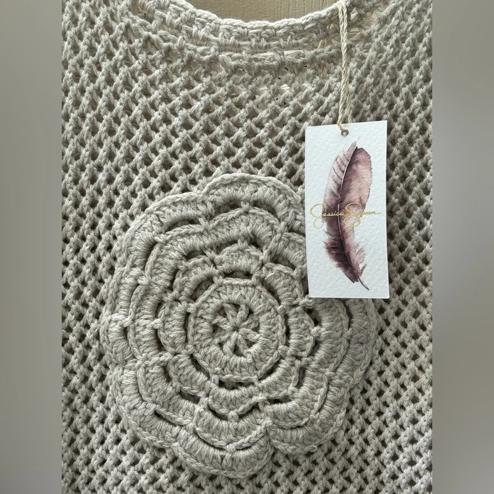 NWT Jessica Simpson Crochet Knit Cream Beige Boho Tank Flower Detail Size XS - Picture 4 of 9